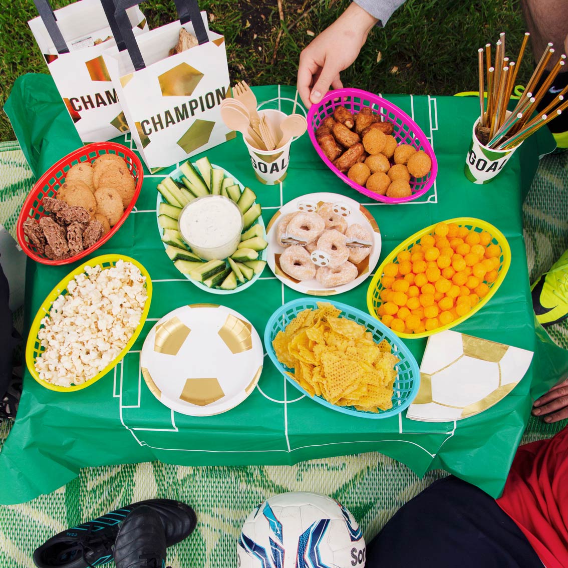 Coloured Food Baskets | Party Tableware |