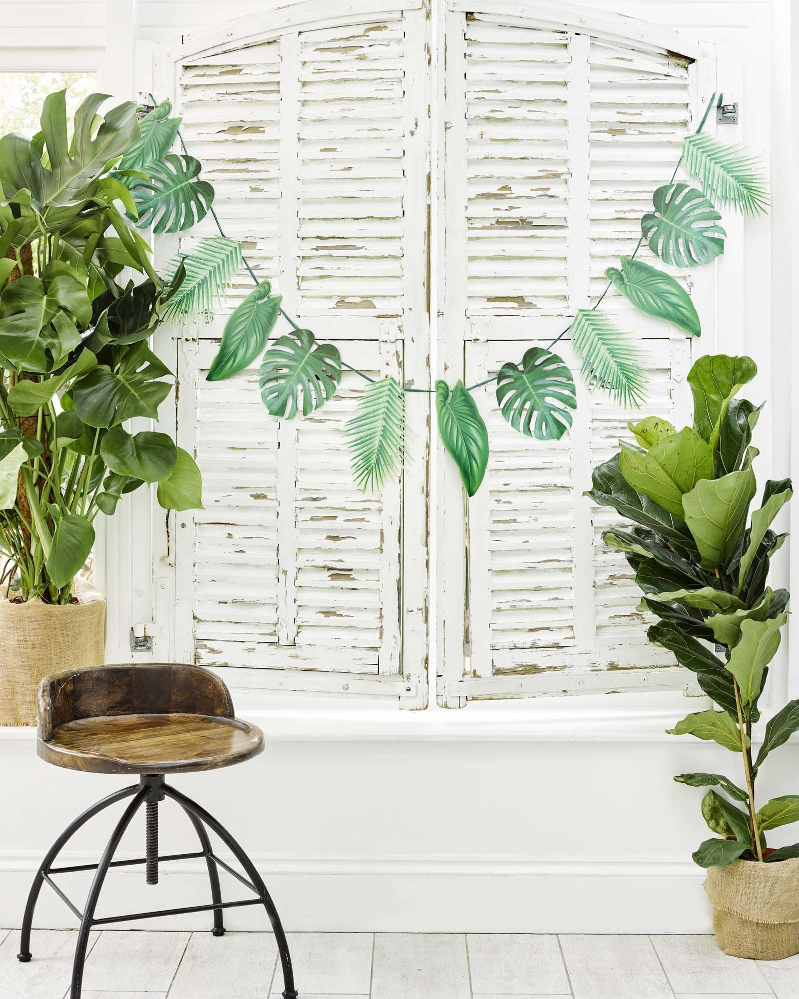 Palm Leaf Garland - 2.6m | Summer Party Decor |