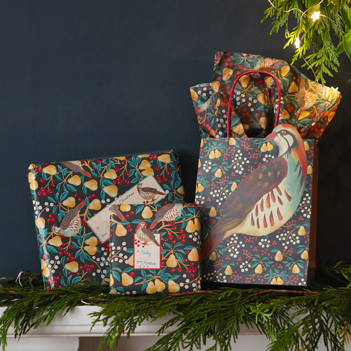 Partridge & Pear Christmas Paper Gift Bags - 8 Pack | Christmas Gifting |